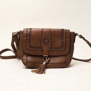 Authentic Real Leather Buckle Pop Bag – Chic Statement Accessory